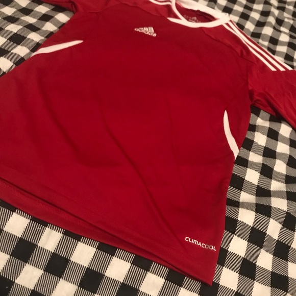 NWOT Adidas Red Jersey Short Sleeve Shirt - Picture 3 of 8